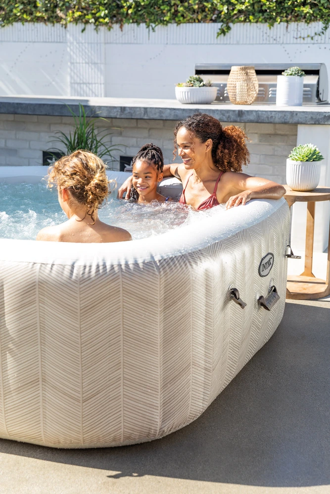 Chevron Deluxe Square Bubble SPA za 6 osoba