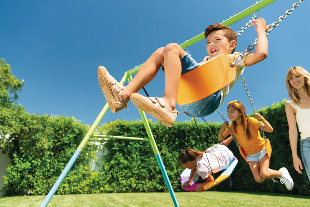 Colorful Saucer & Swing Three Feature Set