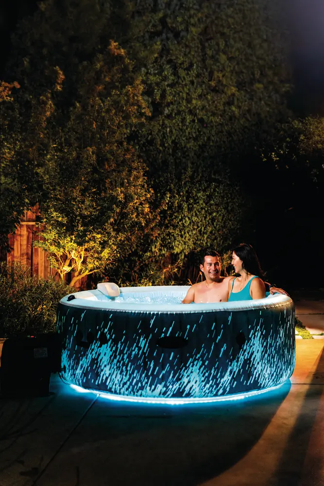 4 kişilik PureSpa™ Glow Deluxe Bubble Spa küveti